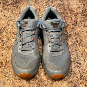 Under Armour Mens size 13 Charged Tocca 2